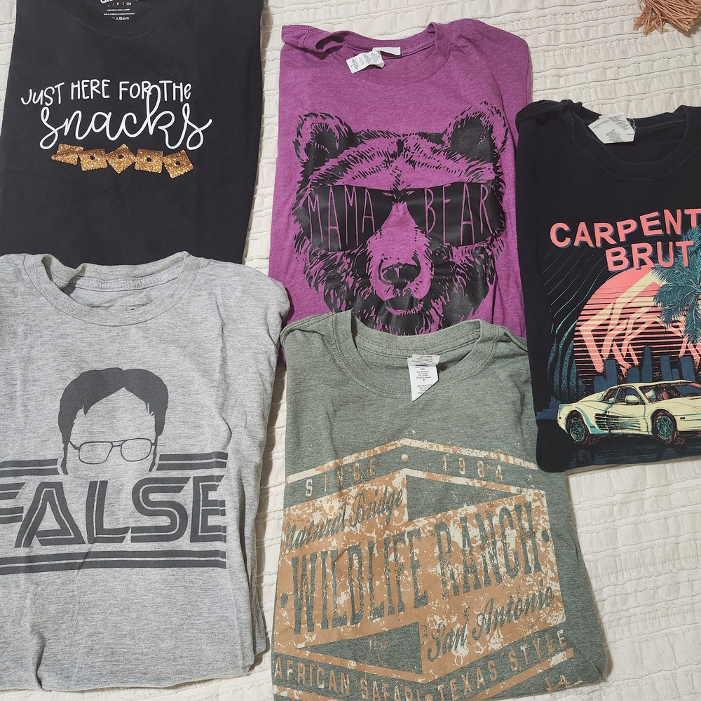 T SHIRT lot